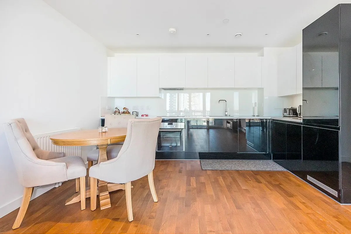 Discovery Tower, London, E16 1YH, photo 6