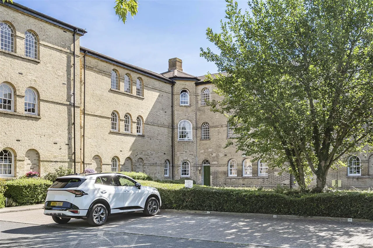 Radwinter Road, Saffron Walden, CB11, photo 9