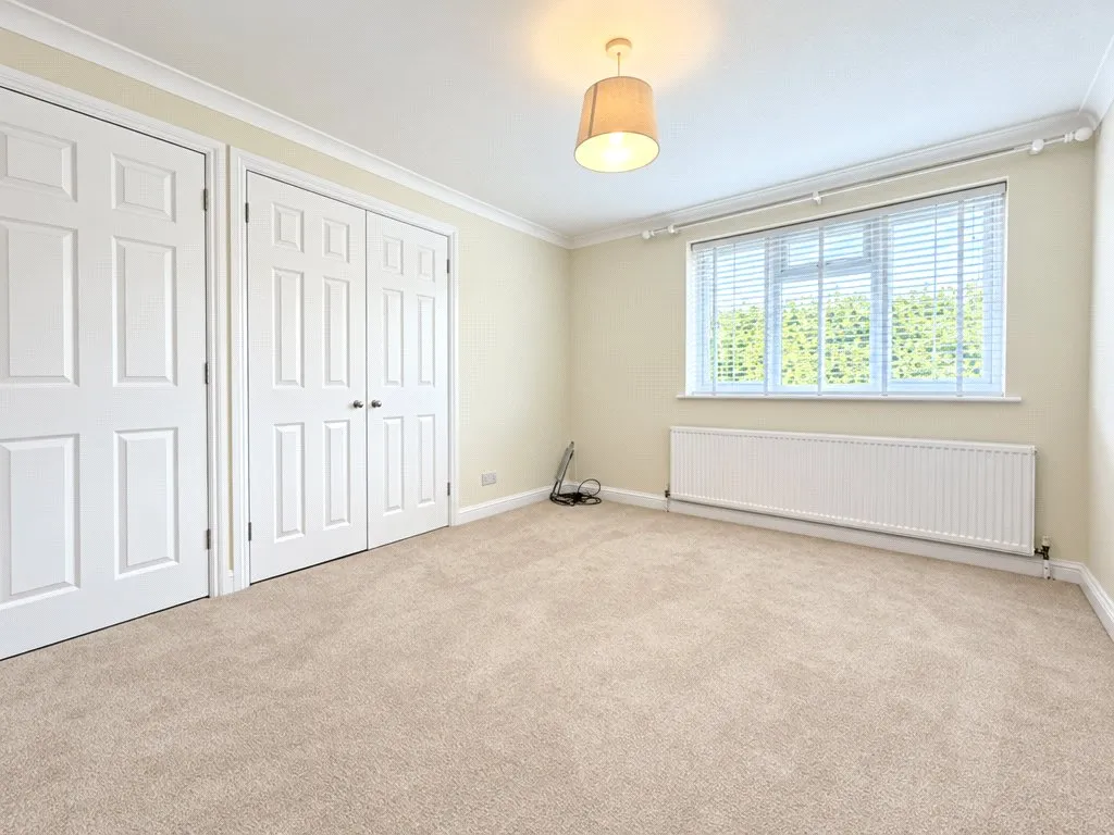 Cooper Road, Windlesham, GU20, photo 7