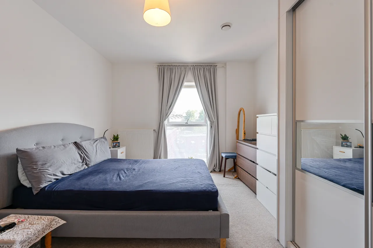 Flat 401, Chichely Heights, 2 Moy Lane, London, photo 11