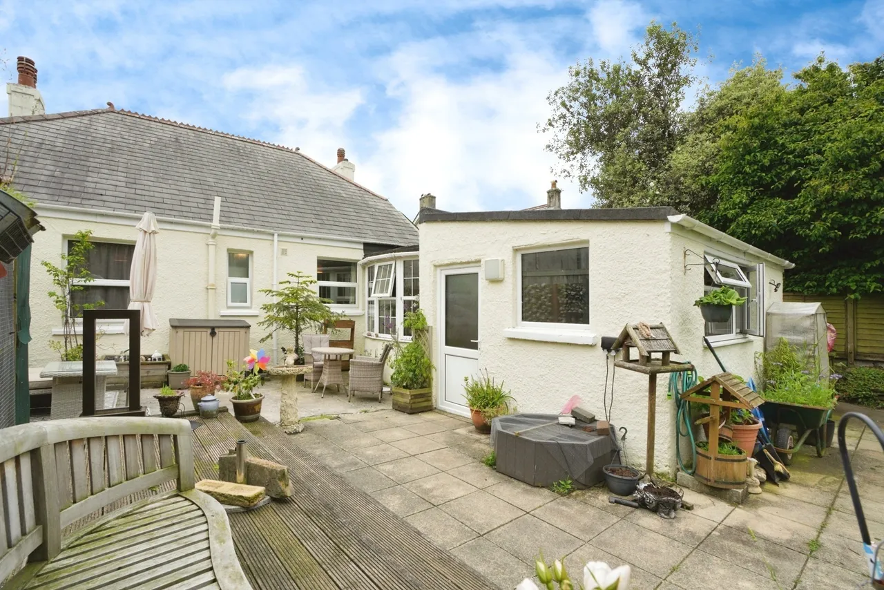 Cromwell Road, St. Austell, PL25, photo 26