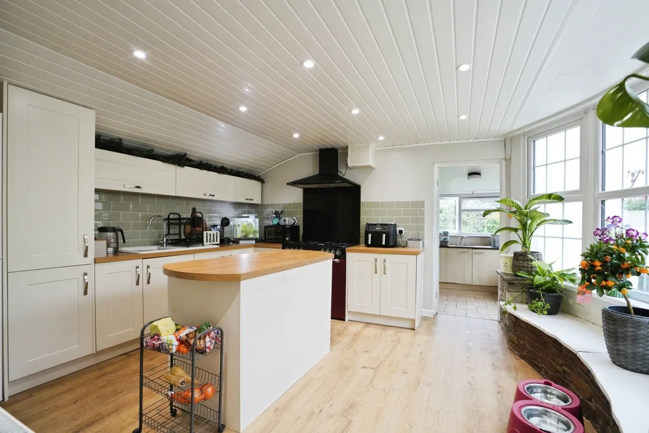 Cromwell Road, St. Austell, PL25, photo 2