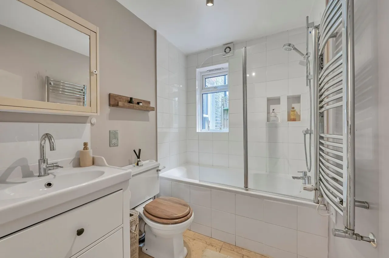 Duntshill Road, Earlsfield, London, SW18, photo 6