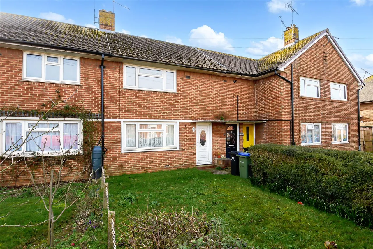 2 bed house for sale, Manning Road, Wick