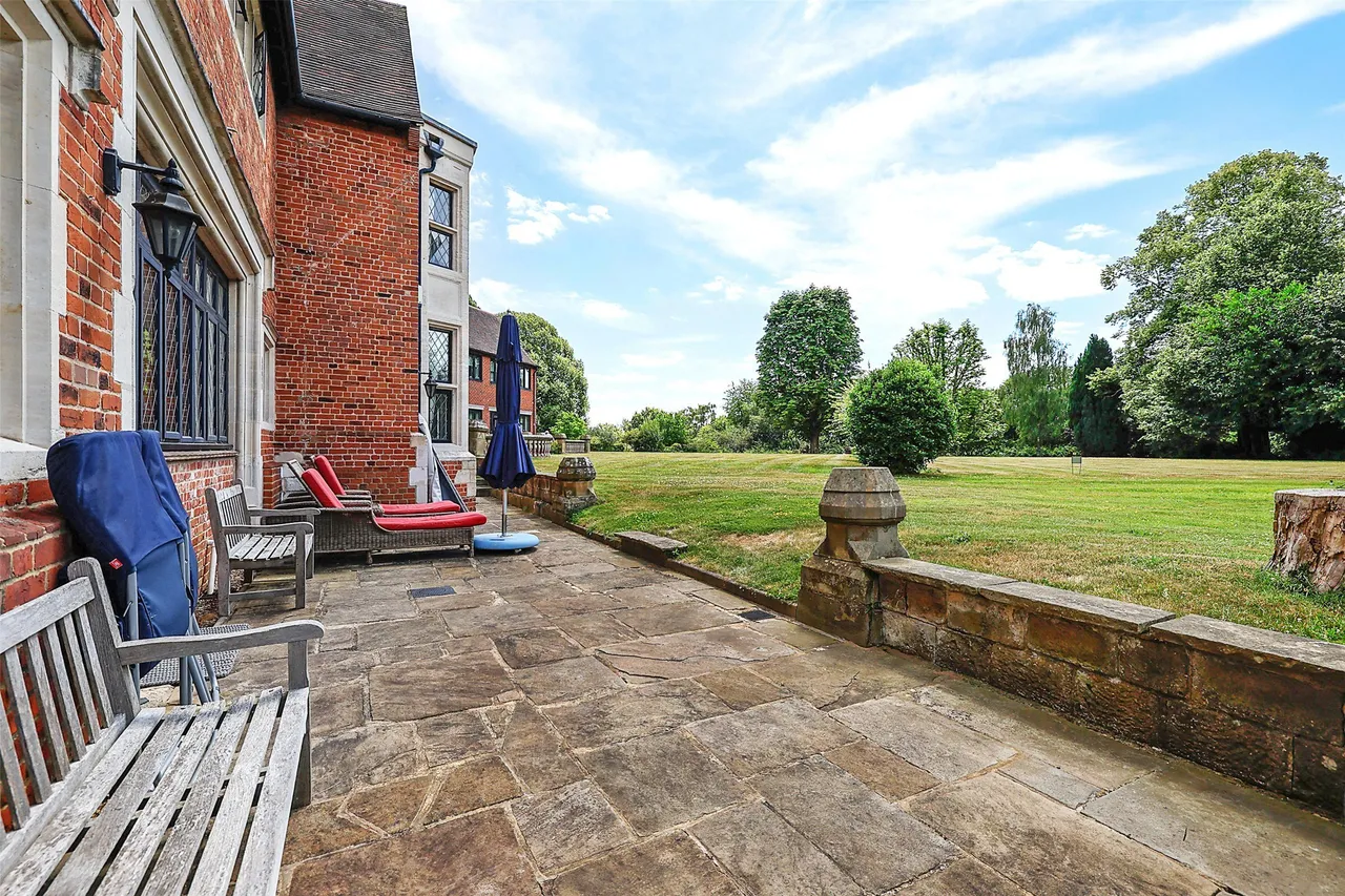Neb Lane, Oxted, RH8, photo 9