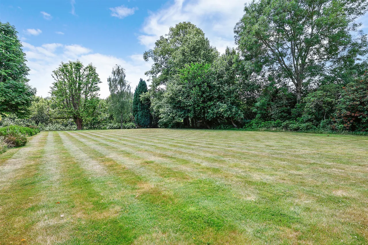 Neb Lane, Oxted, RH8, photo 10