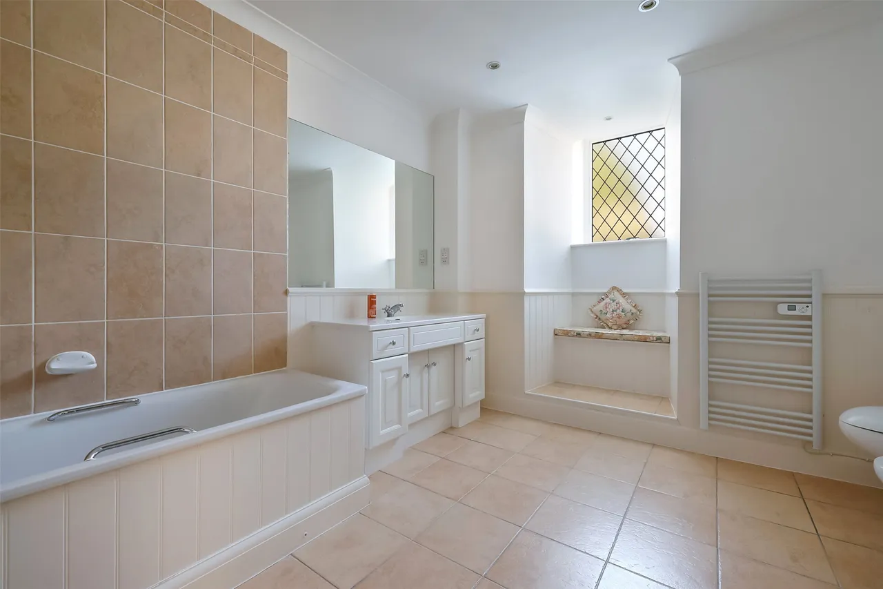 Neb Lane, Oxted, RH8, photo 8
