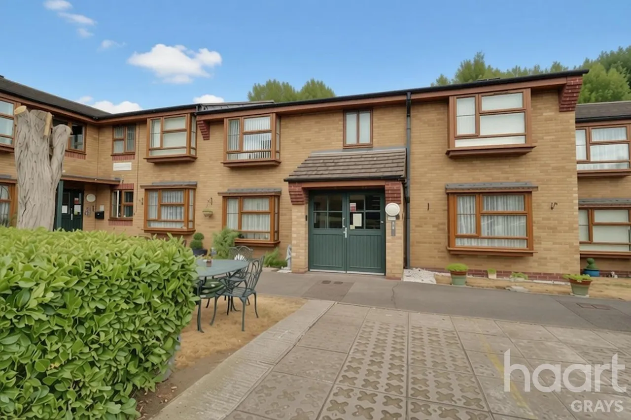 1 bed retirement property for sale, Palmers Drive, Grays, RM17