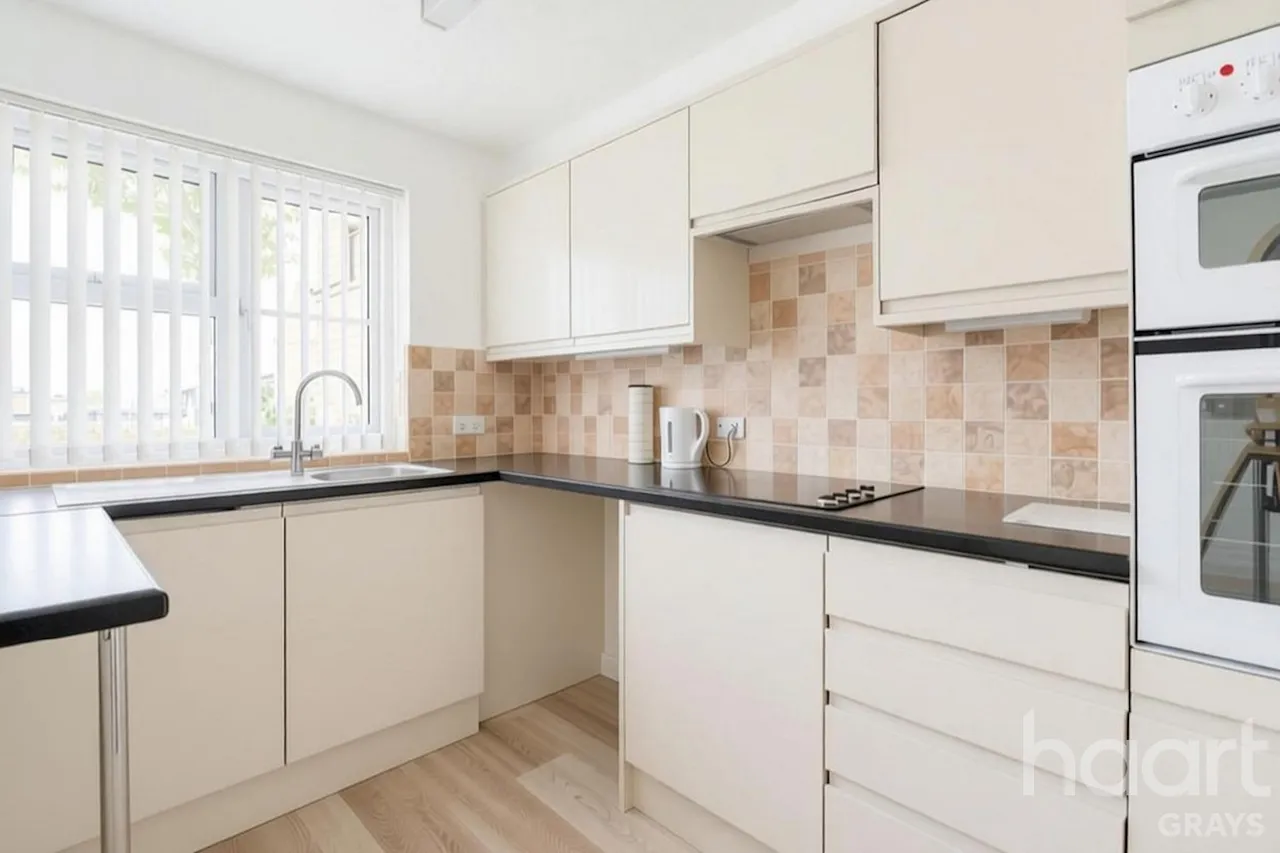 Palmers Drive, Grays, RM17, photo 4