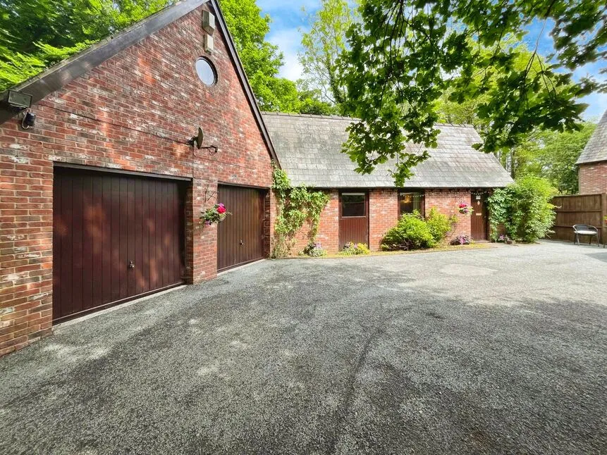 Cuddington, Northwich, CW8, photo 9