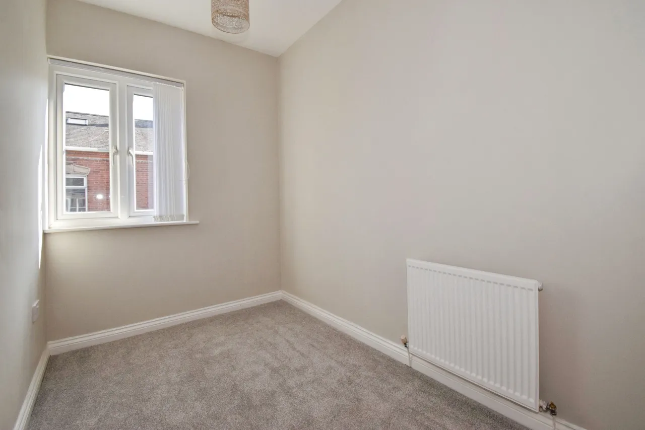 Long Street, Wigston, LE18, photo 17