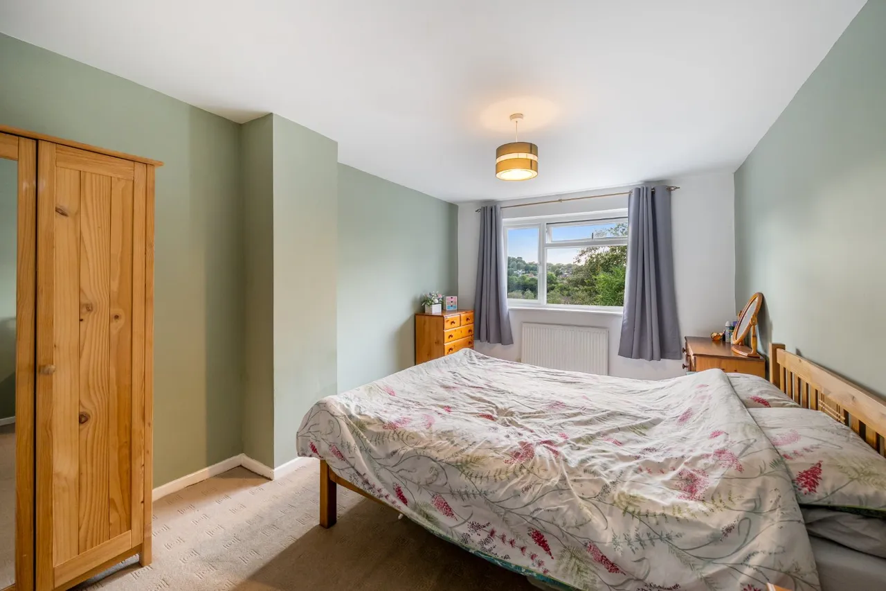 Corinne Close, Rednal, B45, photo 16