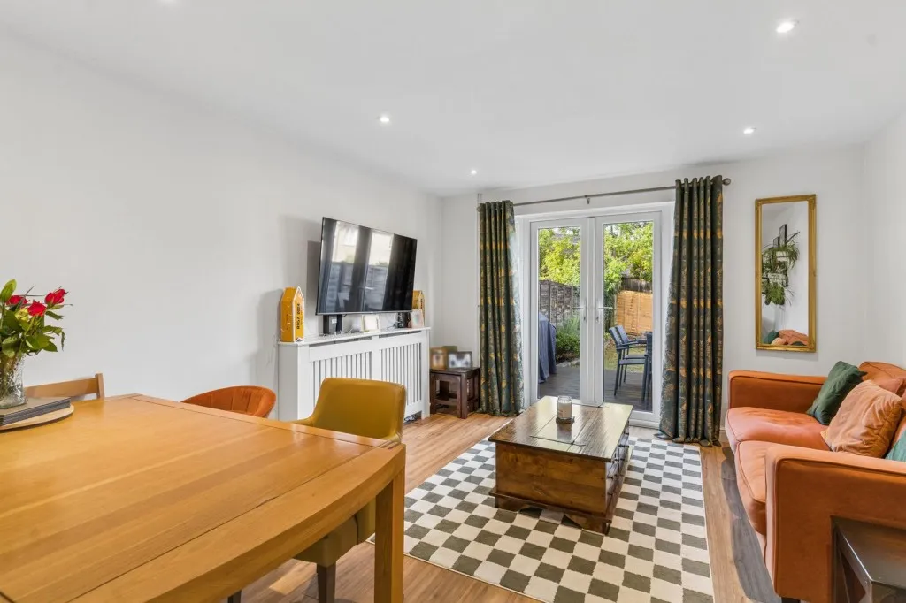 Byron Close, Hitchin, SG4, photo 2