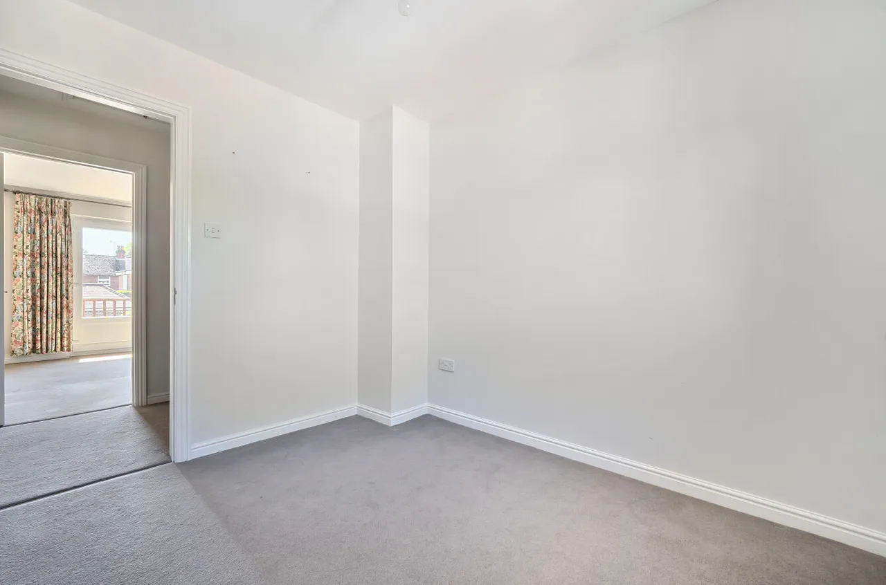 Crossways Road, Grayshott, GU26, photo 17
