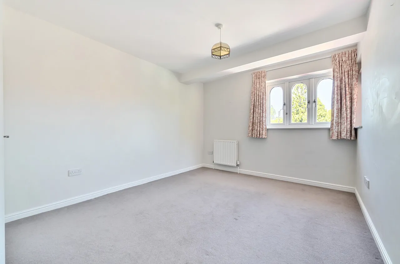 Crossways Road, Grayshott, GU26, photo 14
