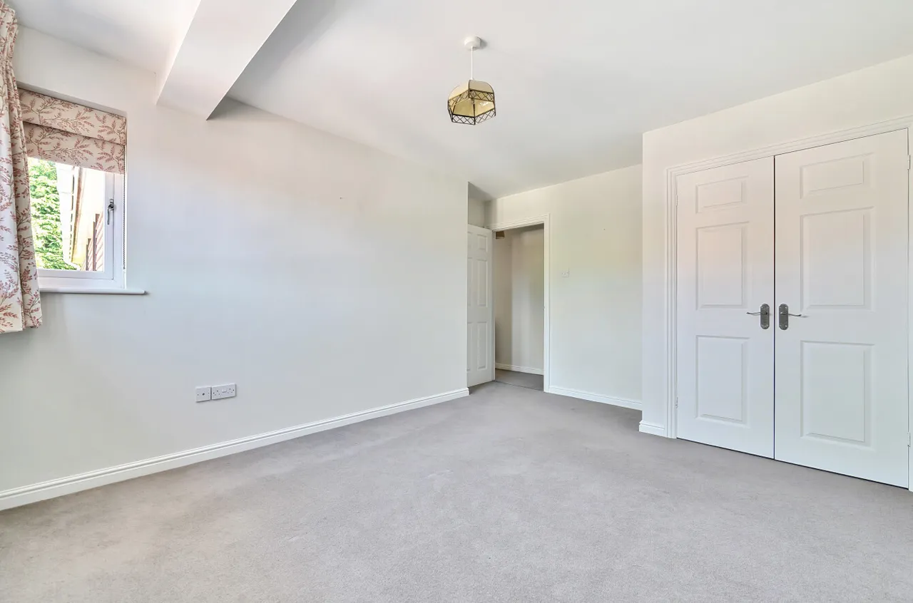 Crossways Road, Grayshott, GU26, photo 13
