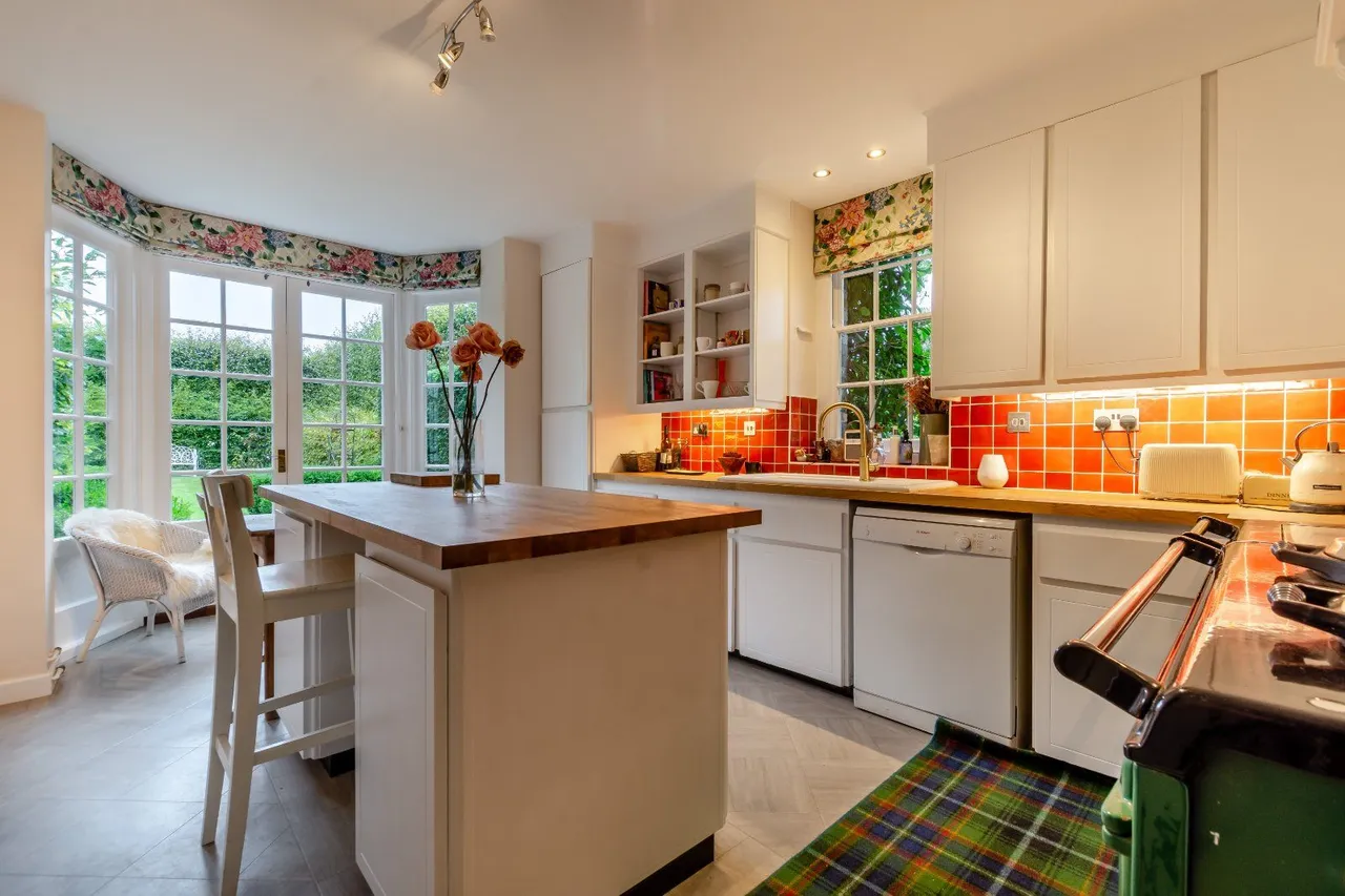 Vicarage Road, Hailsham, East Sussex, BN27 1BL, photo 10