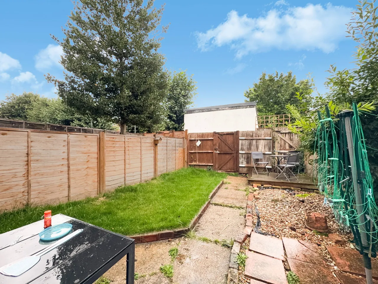 Kingston Road, SW20, photo 15