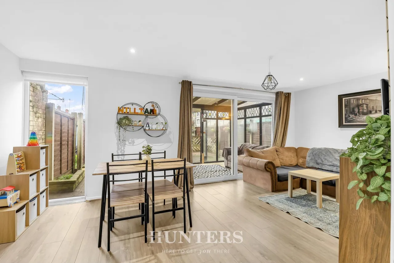 Hopwood Road, Middleton, M24, photo 5