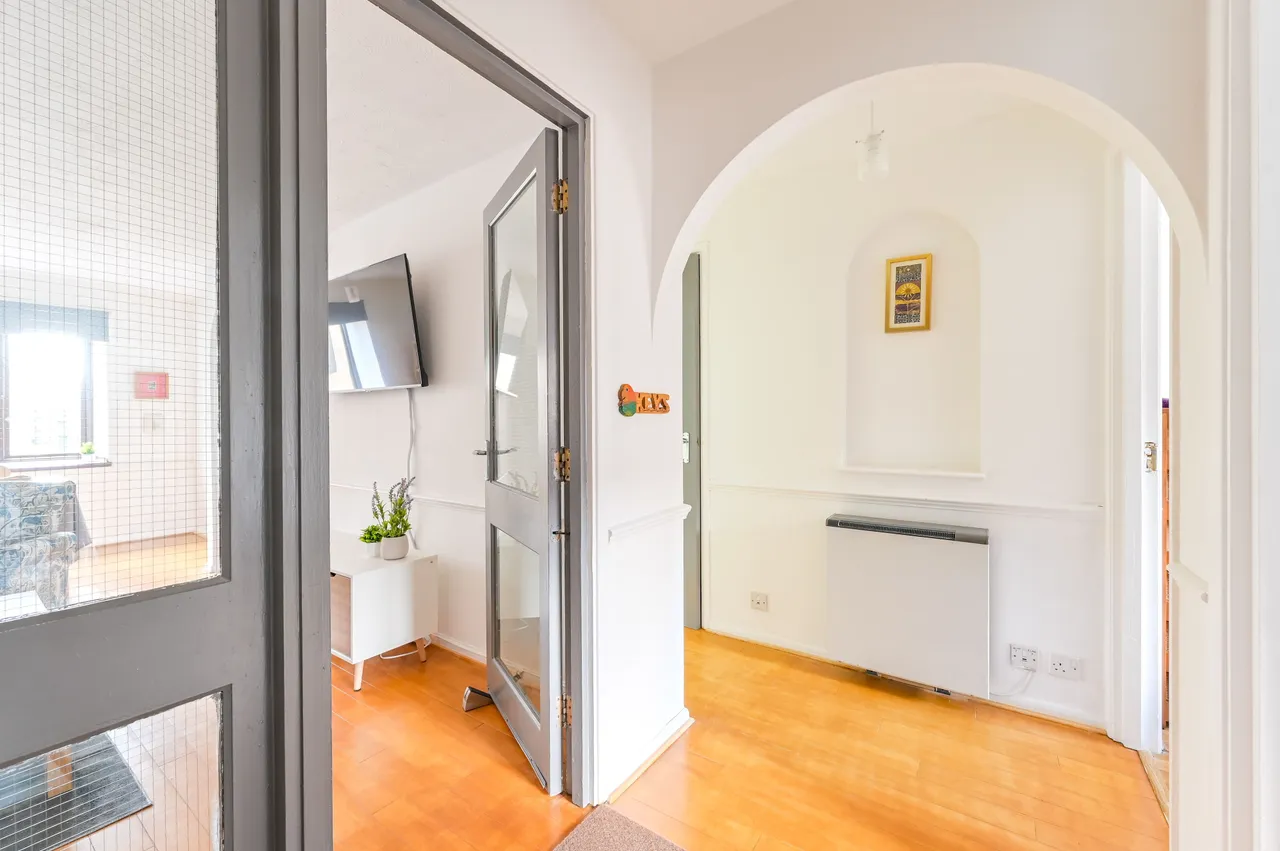 25 Tyndal Court, Transom Square, London, photo 8