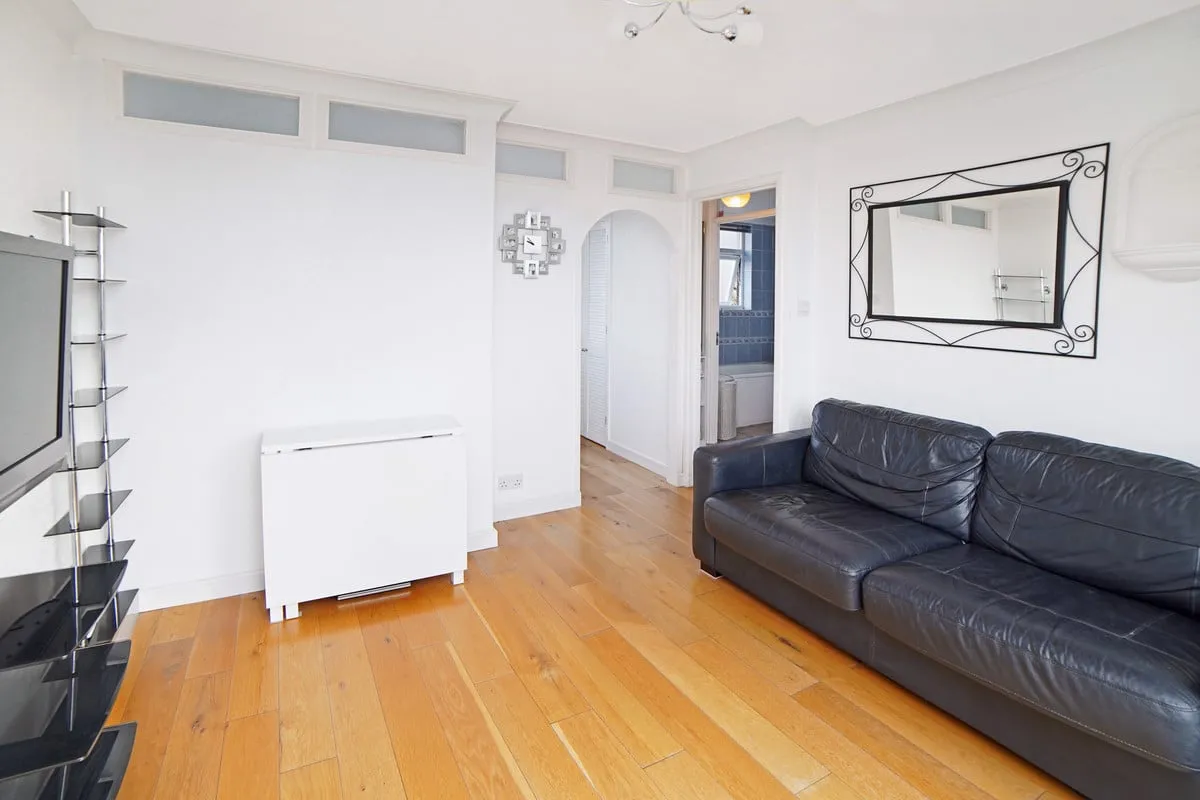 Cowley Close, Dorchester, DT1, photo 4