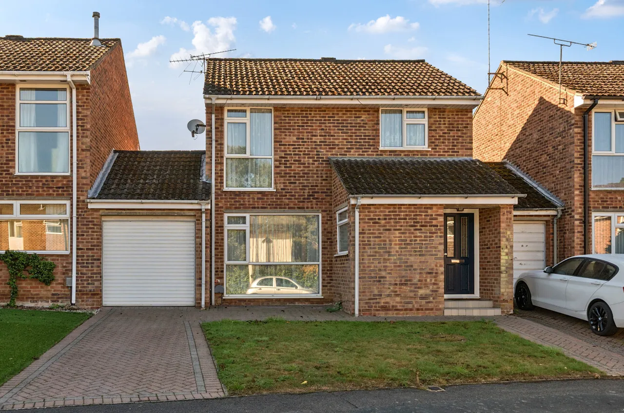 Eskdale Way, Camberley, Surrey, GU15 1RW, photo 12