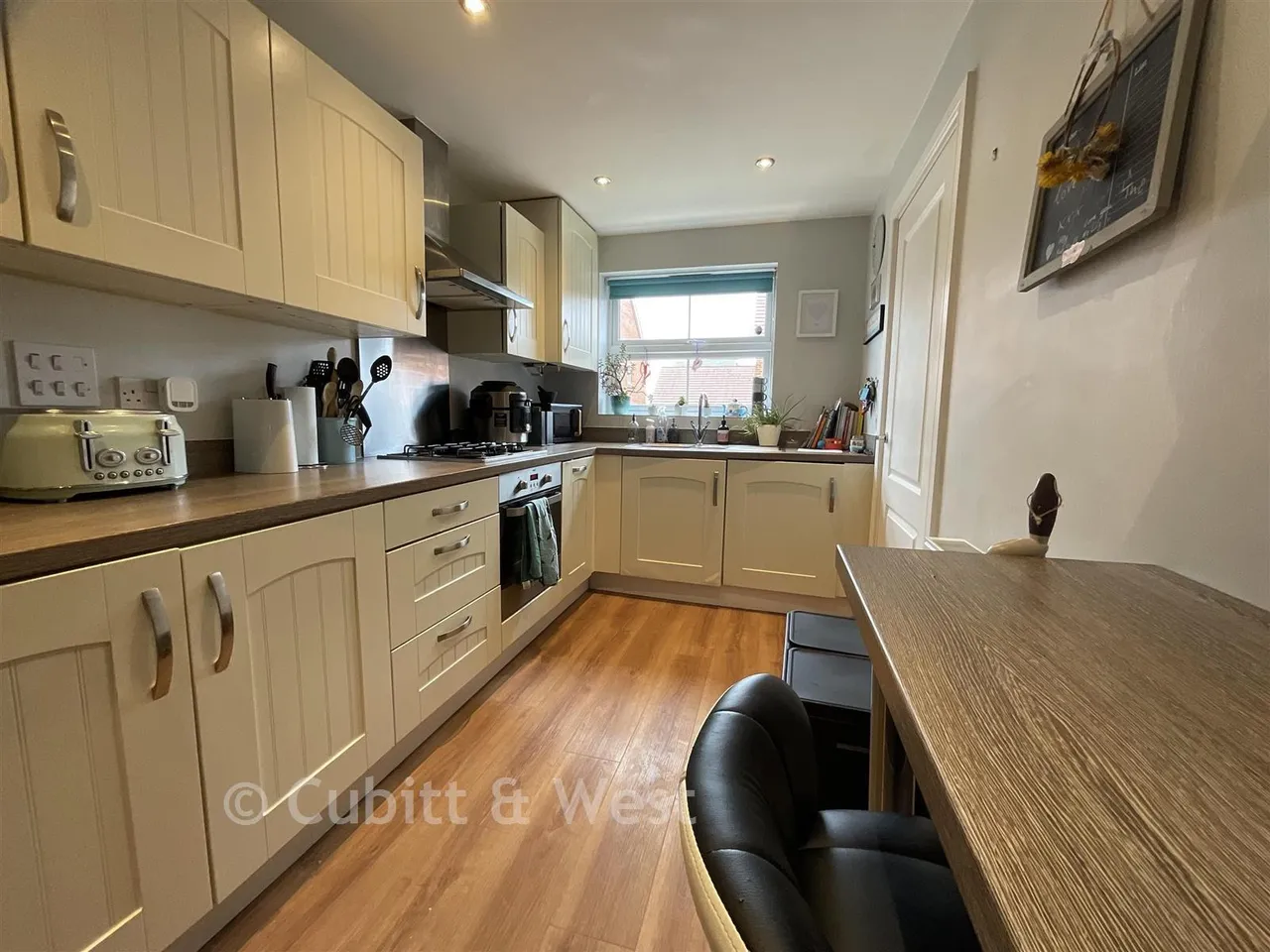 Brushwood Grove, Emsworth, PO10, photo 5