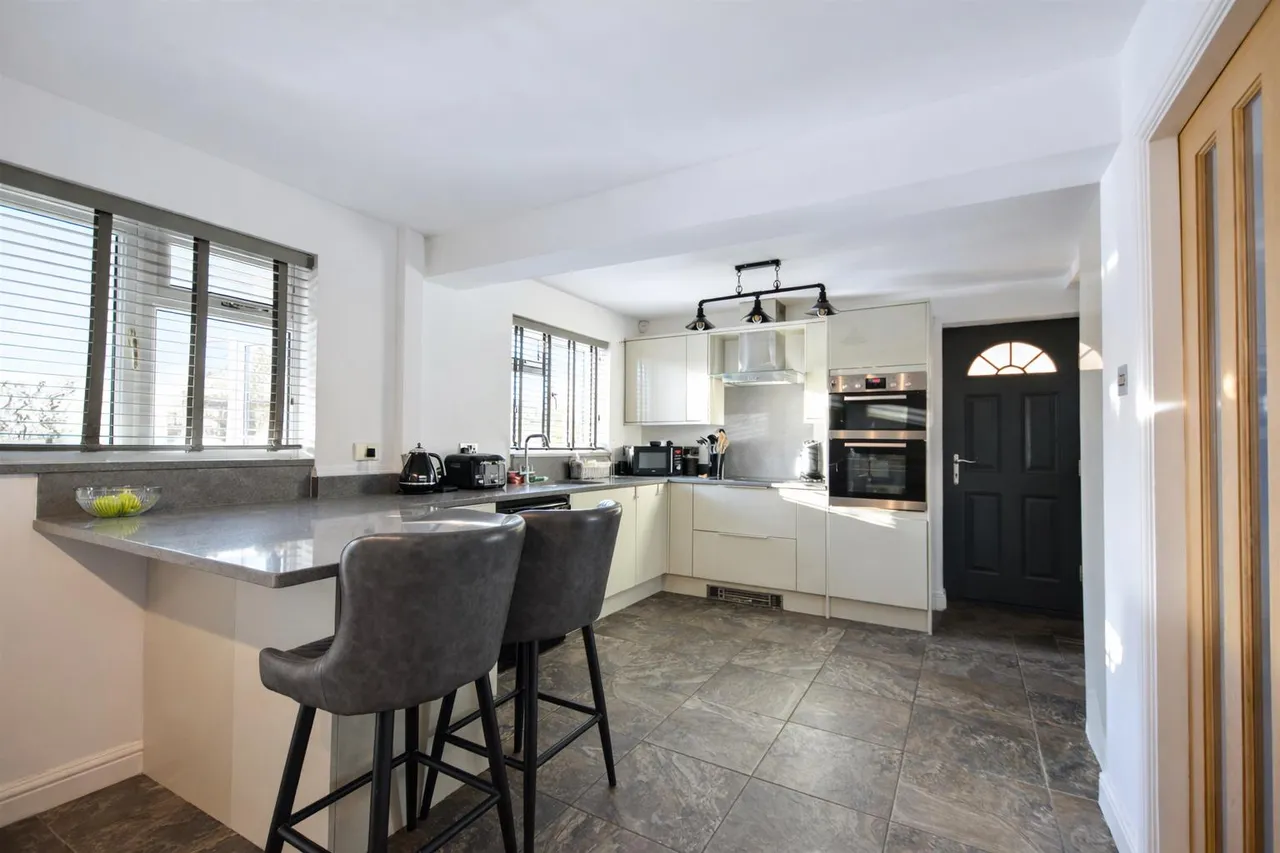 Epsom Road, Toton, NG9, photo 3