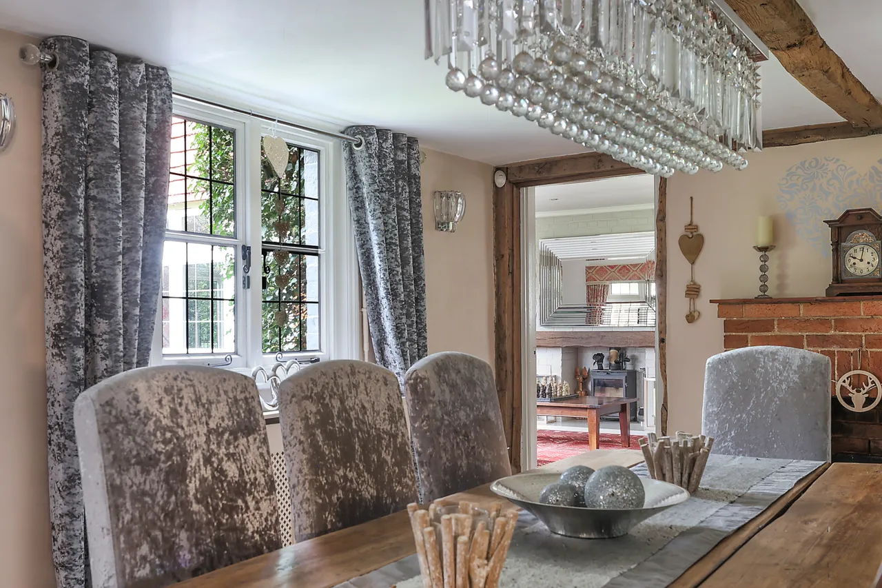 Ifield Road, Charlwood, RH6, photo 8