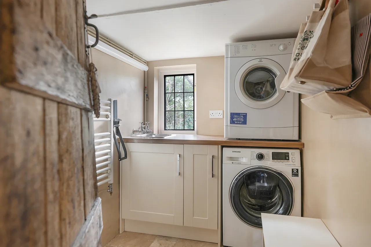 Ifield Road, Charlwood, RH6, photo 14