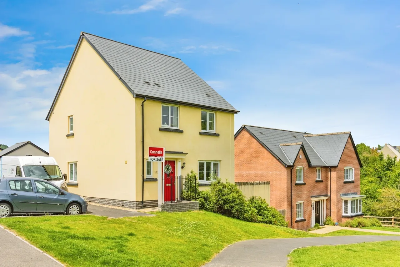 4 bed house for sale — Spinners Square, Chudleigh, Newton Abbot