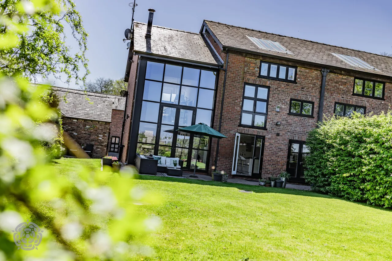 Culcheth Hall Farm Barns Withington Avenue, Culcheth, Warrington, WA3 4AN, photo 46