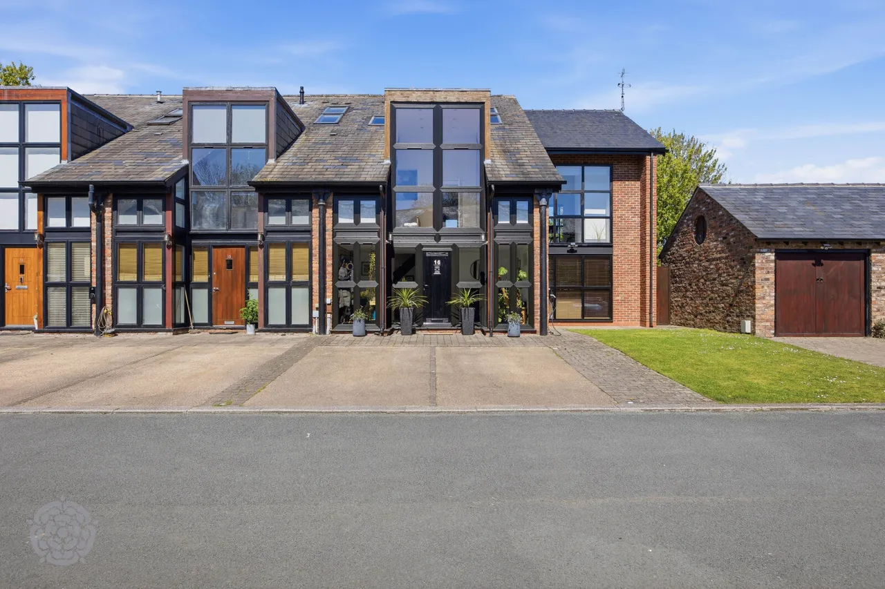 Culcheth Hall Farm Barns Withington Avenue, Culcheth, Warrington, WA3 4AN, photo 3