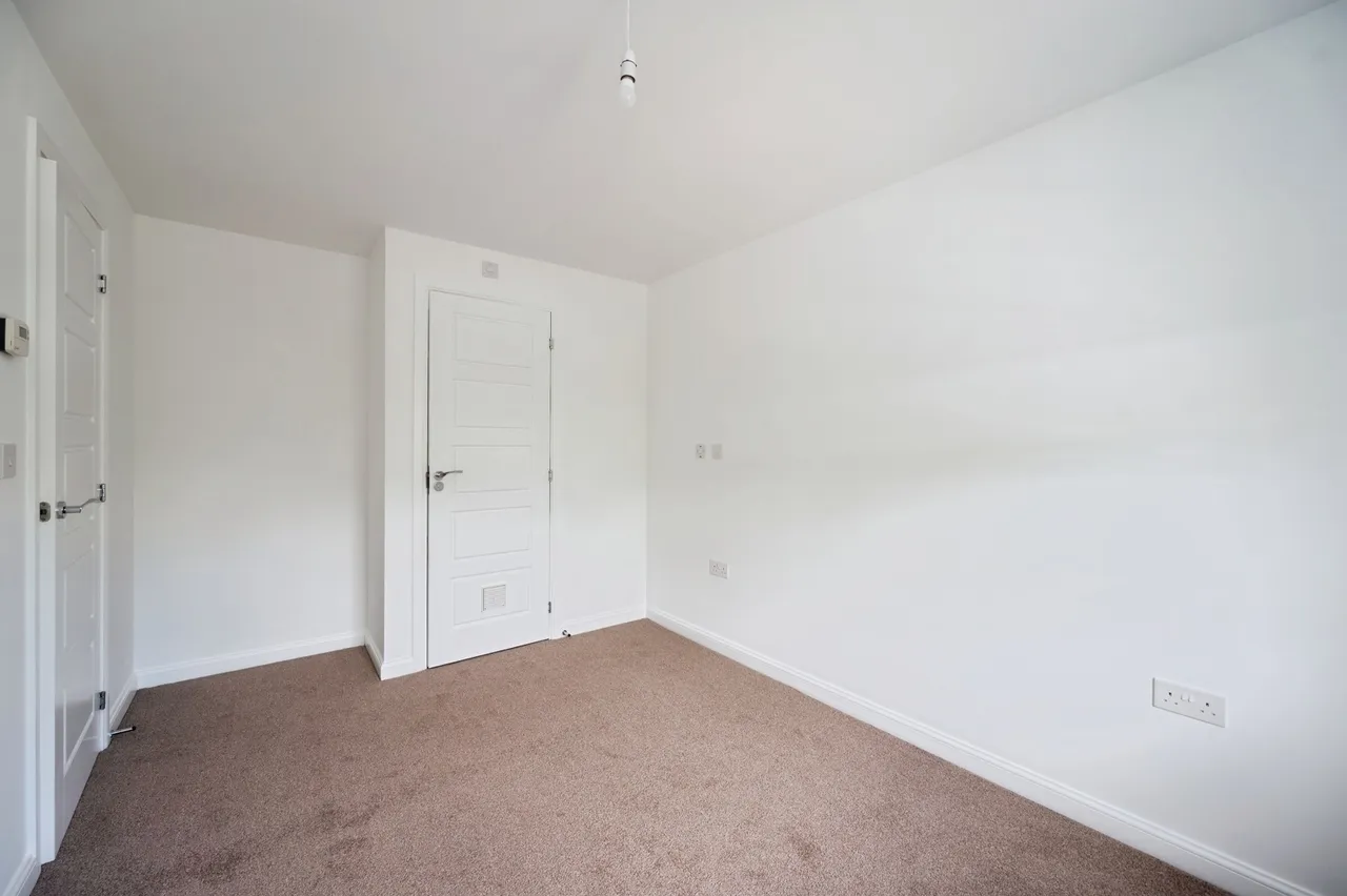 Billy Road, Hayling Island, PO11, photo 8