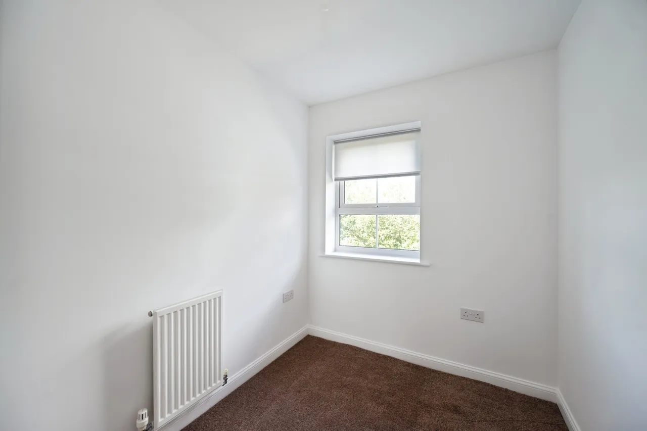 Billy Road, Hayling Island, PO11, photo 14
