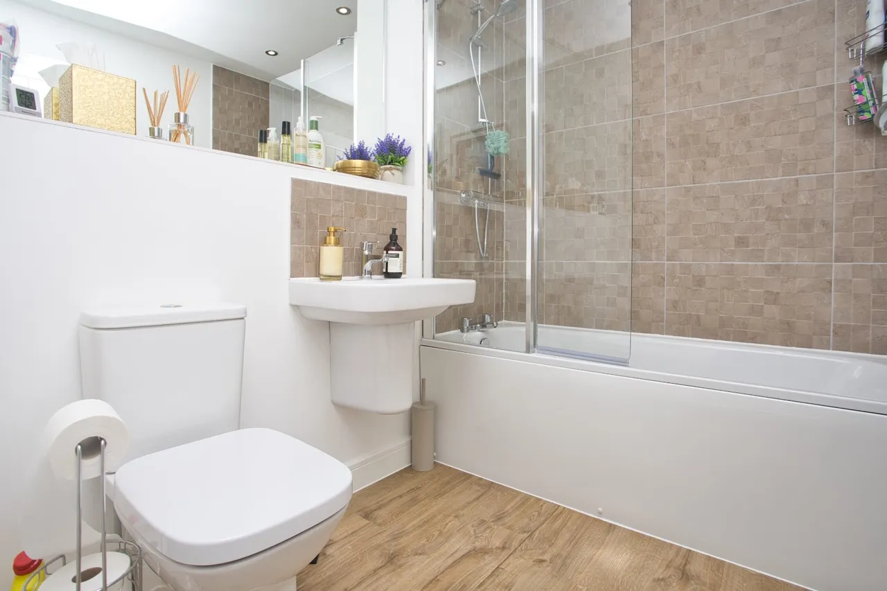Grenadier Drive, Folkestone, CT20, photo 12