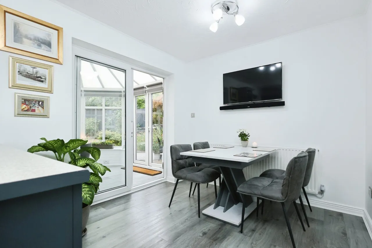 Swan Drive, Droitwich, WR9, photo 9