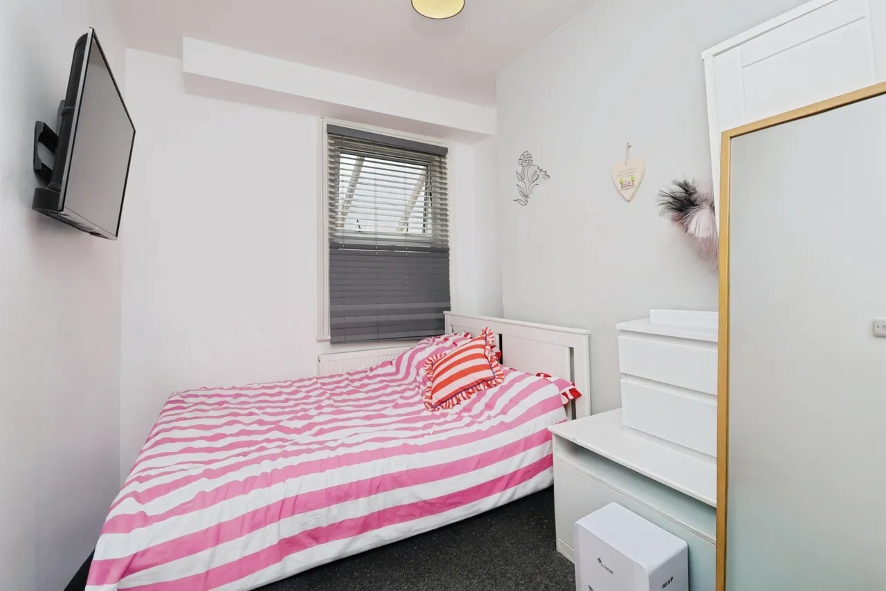 Commercial Road, Eastbourne, BN21, photo 9