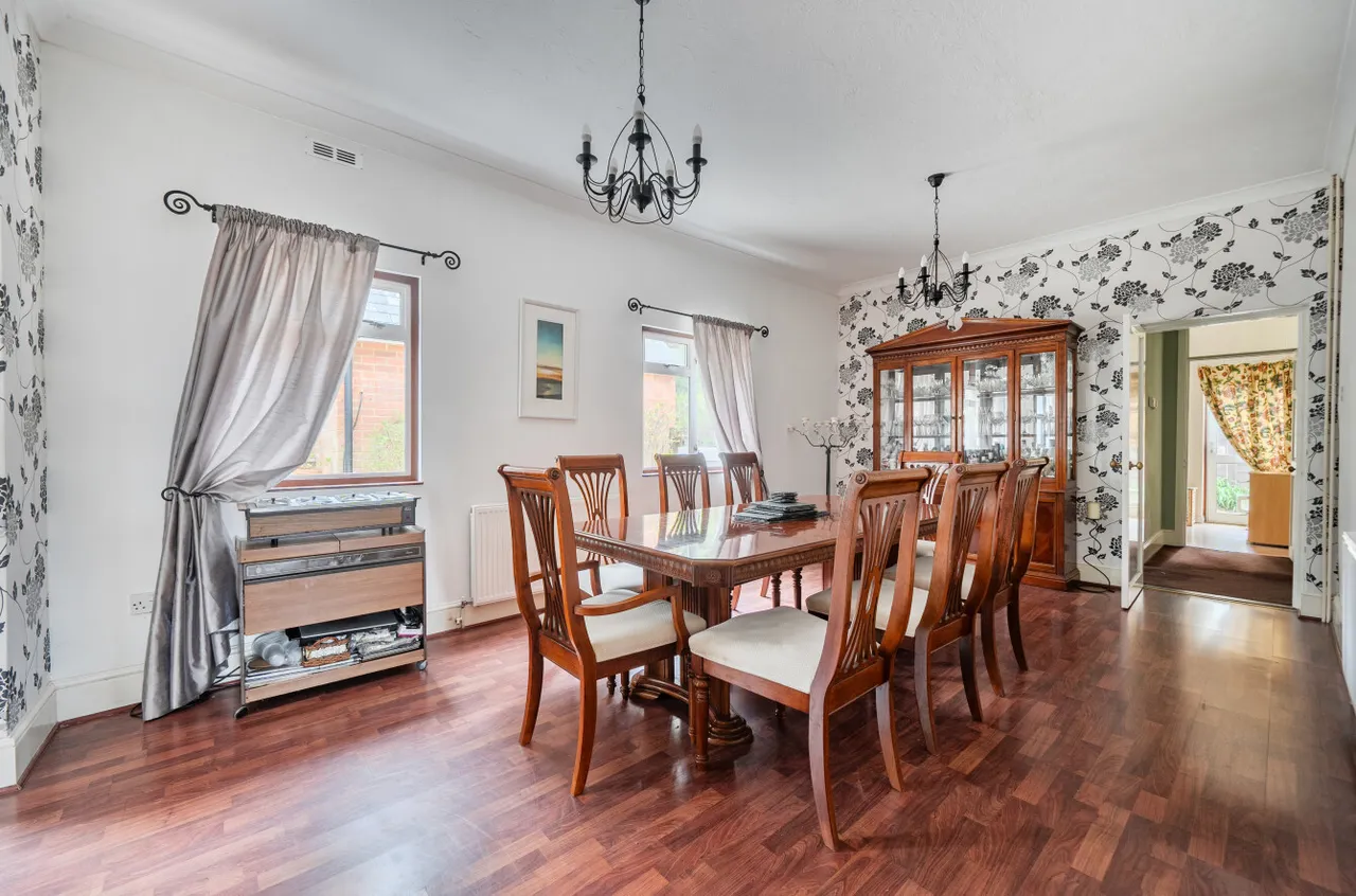 Prospect Road, Ash Vale, GU12 5ED, photo 17