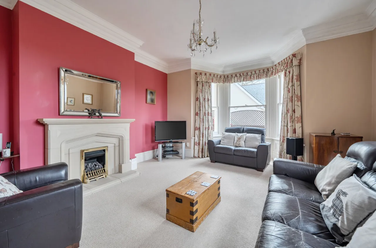 Prospect Road, Ash Vale, GU12 5ED, photo 2