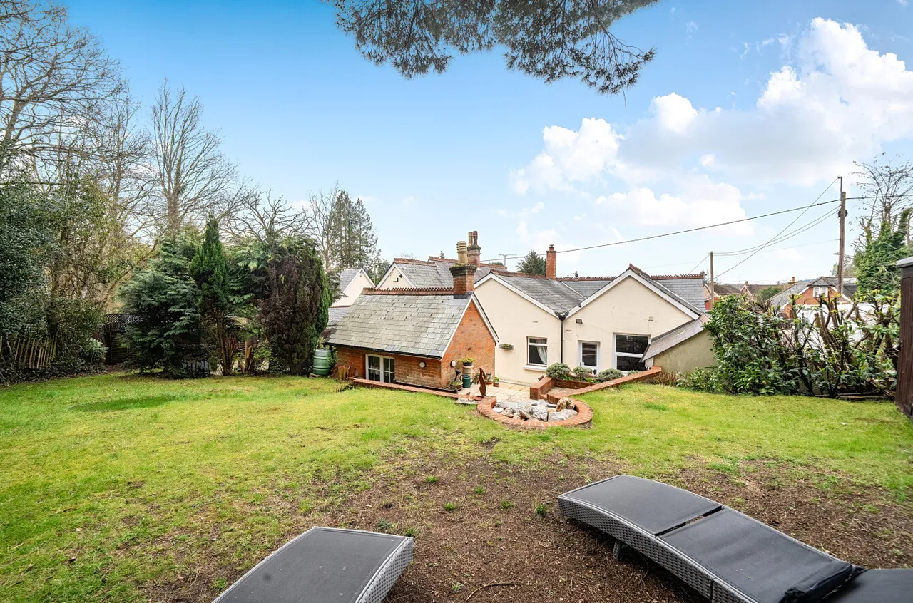 Prospect Road, Ash Vale, GU12 5ED, photo 22