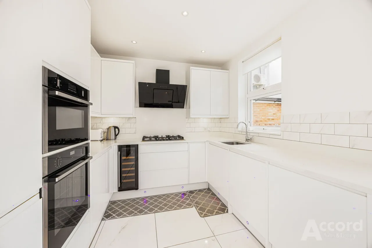 Heather Way, Romford, RM1, photo 11