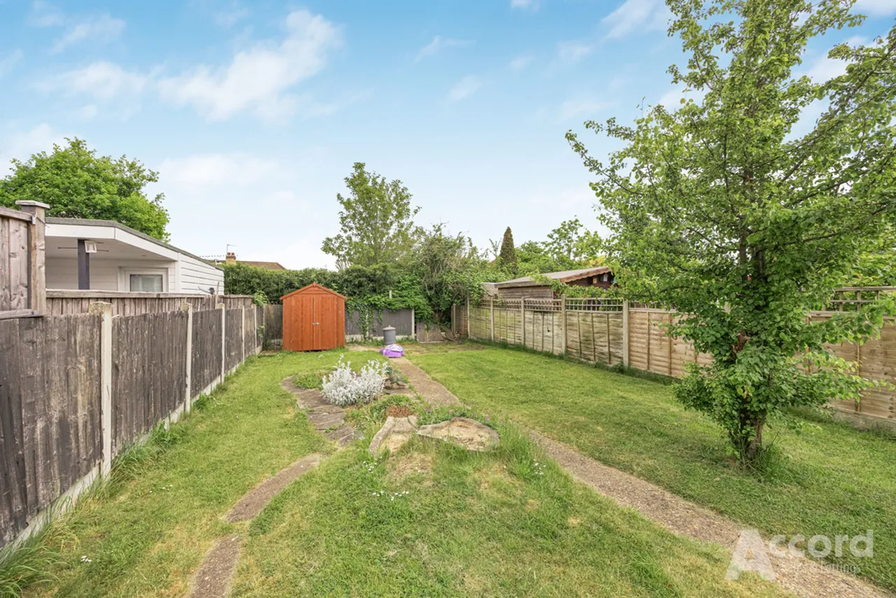 Heather Way, Romford, RM1, photo 25