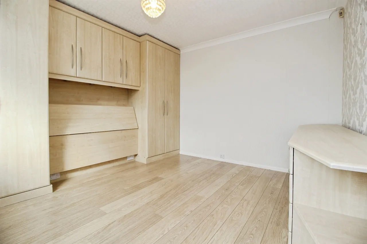 Owlcotes Garth, Pudsey, photo 11