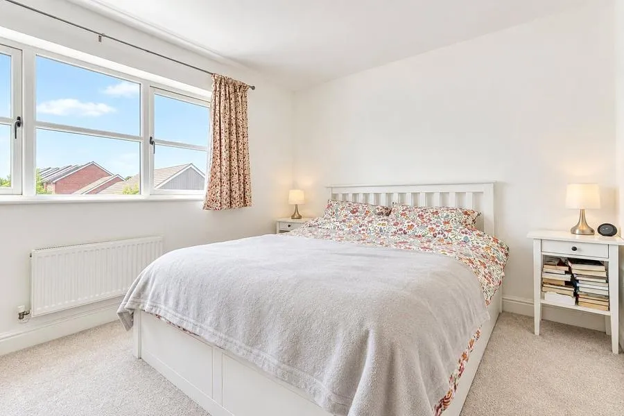 Cutting Drive, Basingstoke, RG24, photo 8