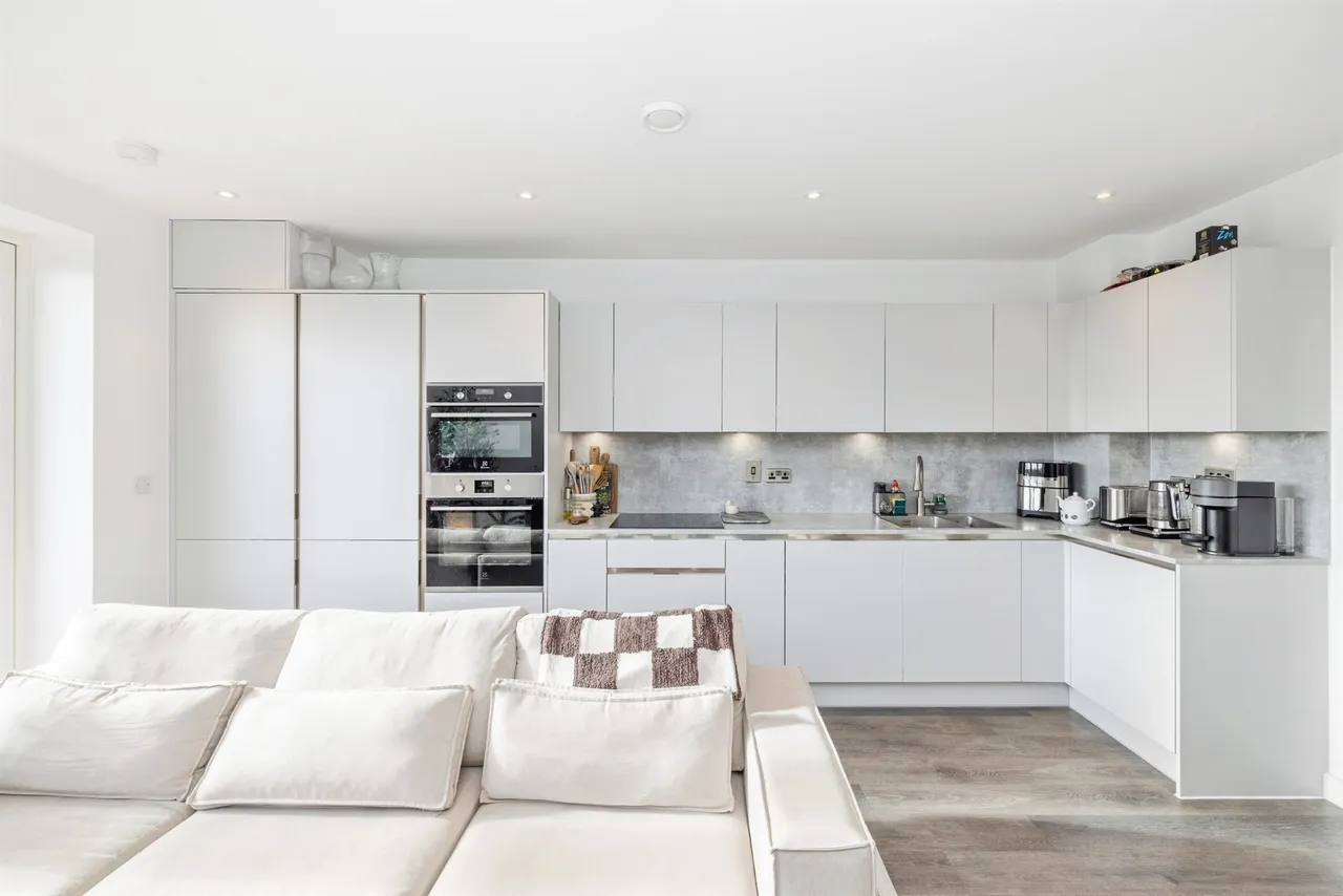 Oxhey Drive, Watford, WD19, photo 15