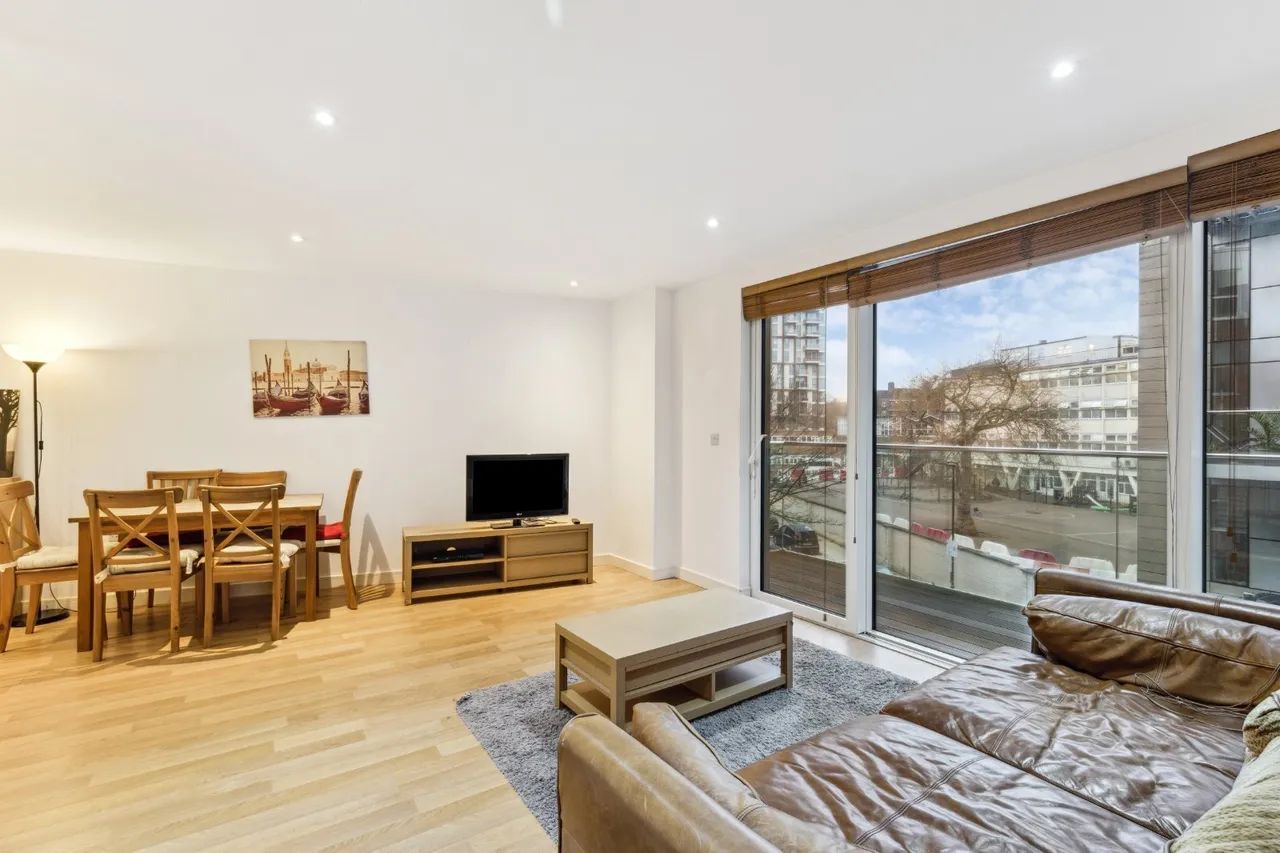 1 bed flat to rent, Goodchild Road, London, N4