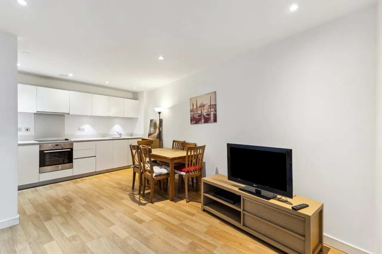 Goodchild Road, London, N4, photo 5