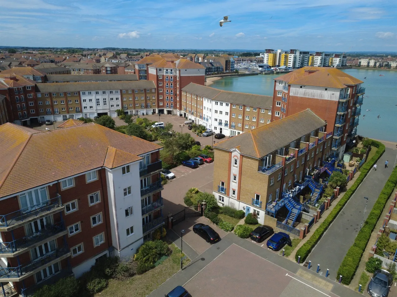 Dominica Court, Eastbourne, BN23, photo 30