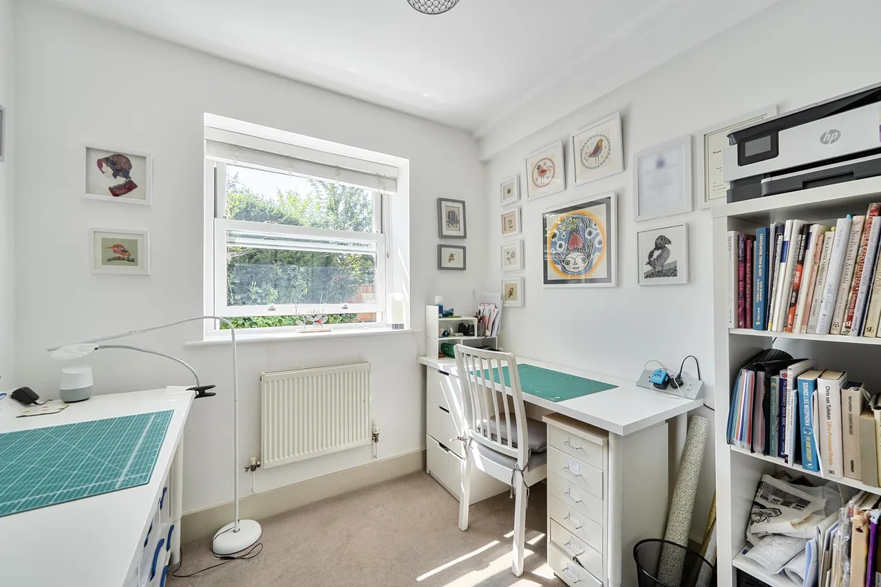 Waterhouse Lane, KIngswood, KT20, photo 25